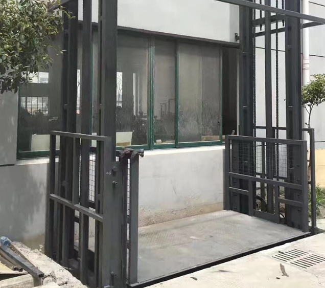 洛江导轨式施工升降机助力民生工程提速增效