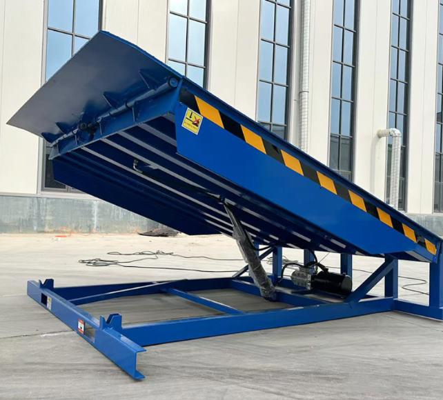 洛江固定式登车桥应用