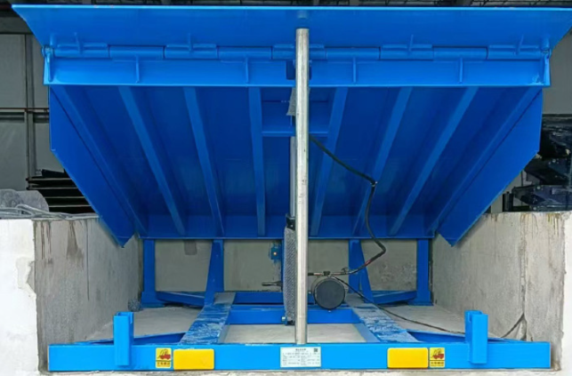 洛江固定式登车桥应用